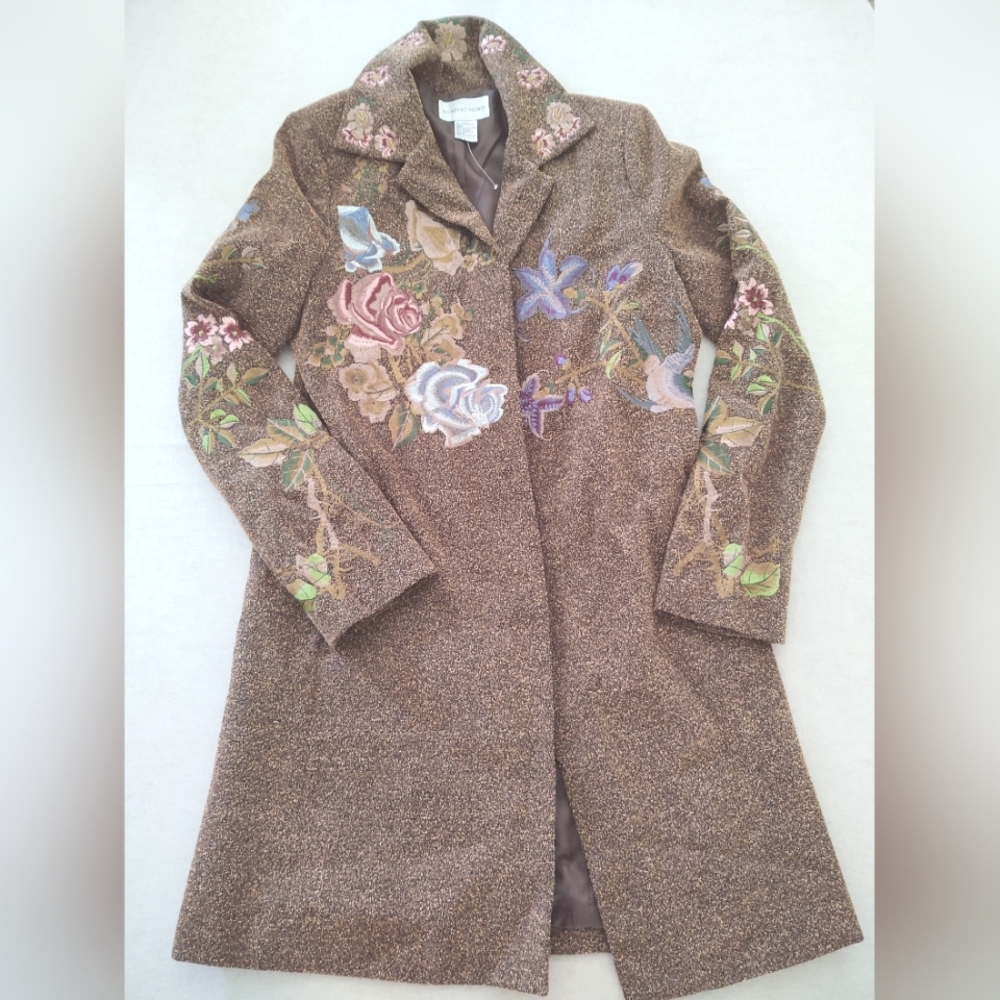 Newport News Brown Trench Coat with Floral 🪡 Embroidery ~ Size: MED